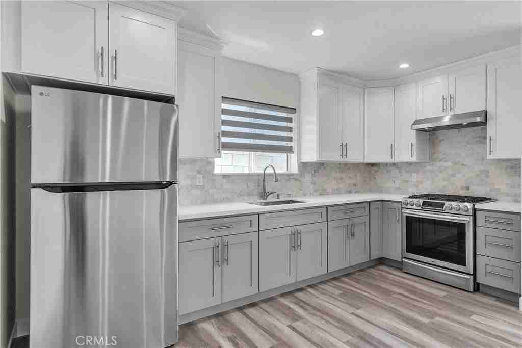 1400 Elm Ave - Photo 6 of 16