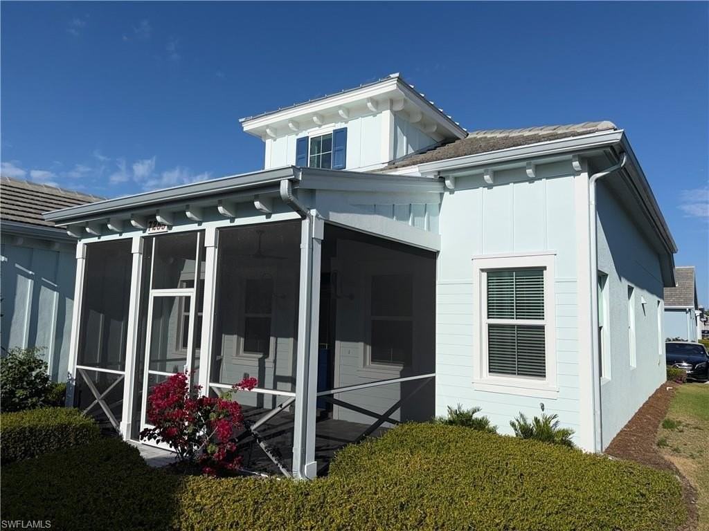 7255 Saona Ct - Photo 3 of 33