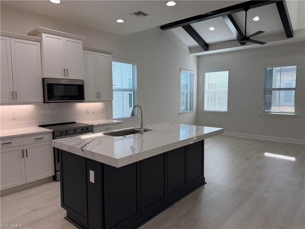 7255 Saona Ct - Photo 6 of 33