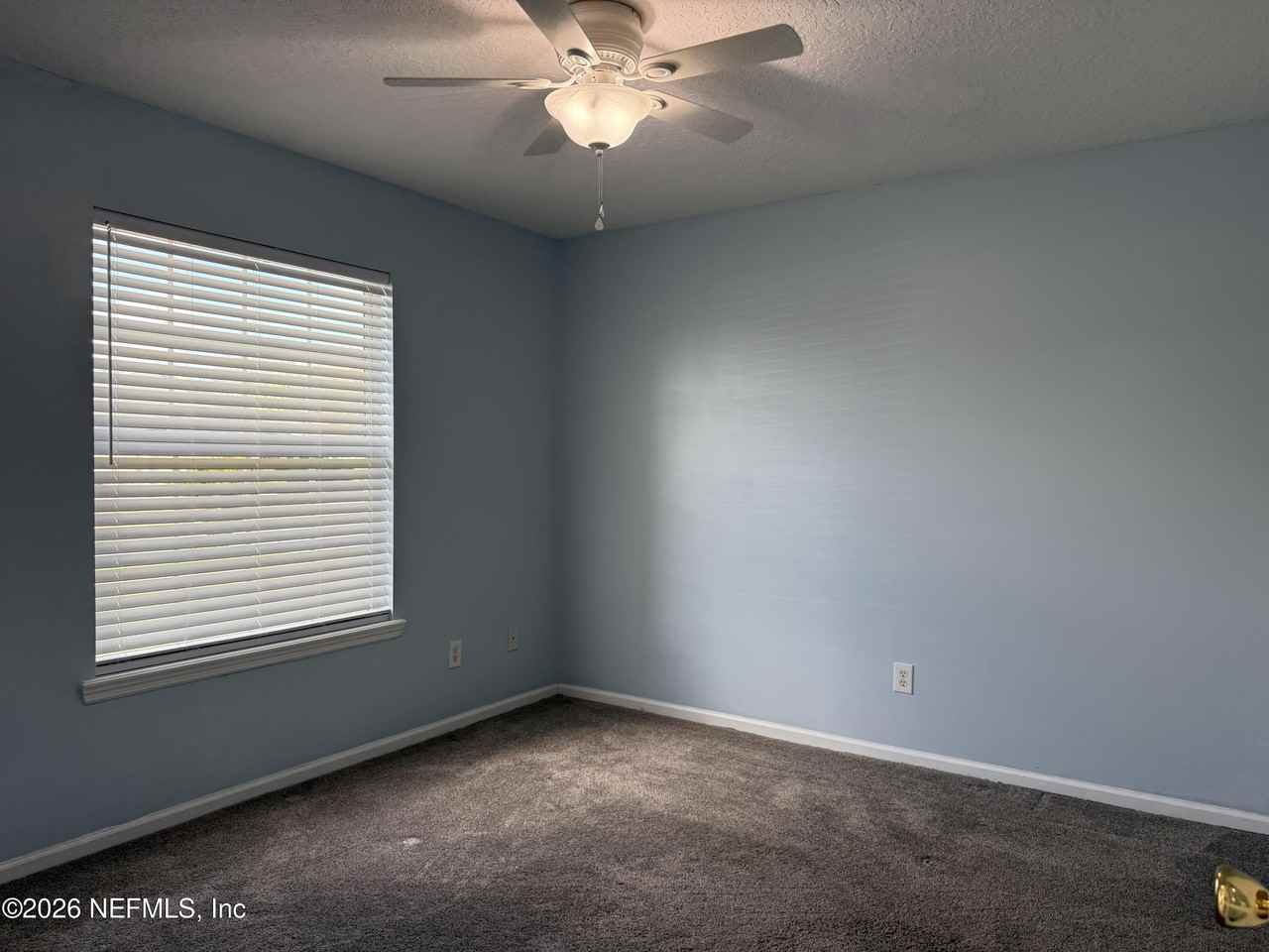 12205 Madison Creek Dr - Photo 7 of 26