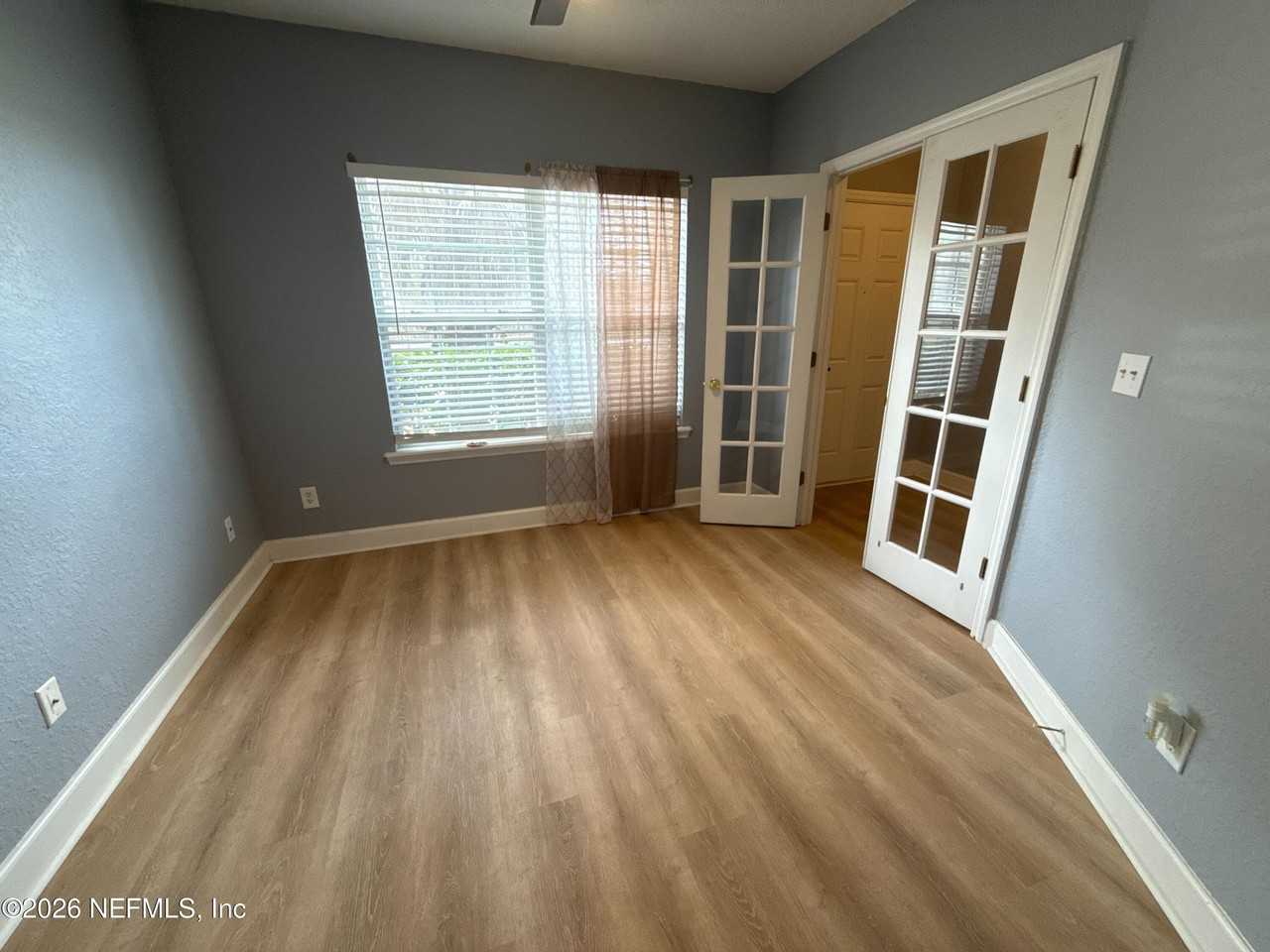 1819 Lago Del Sur Dr - Photo 3 of 17