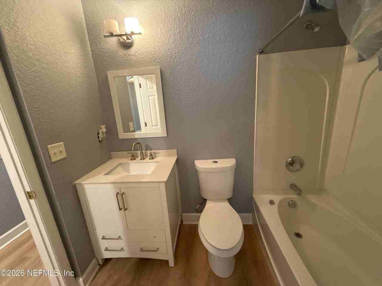 1819 Lago Del Sur Dr - Photo 4 of 17