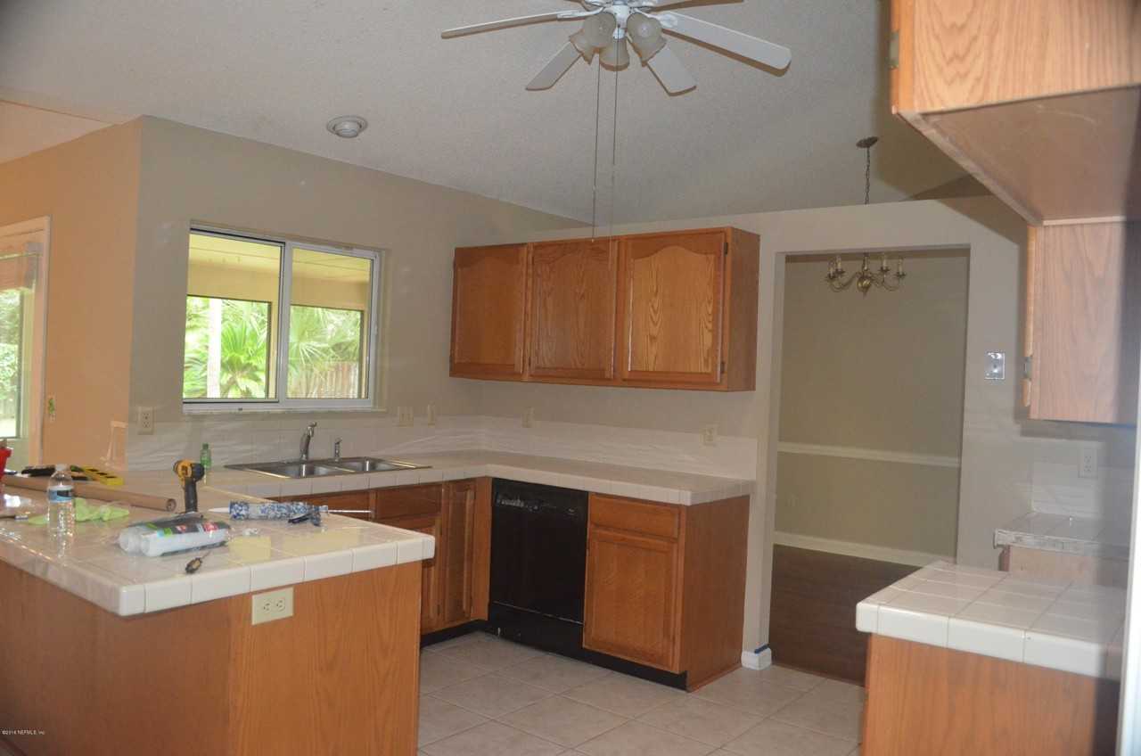 1008 Larkspur Loop - Photo 7 of 15