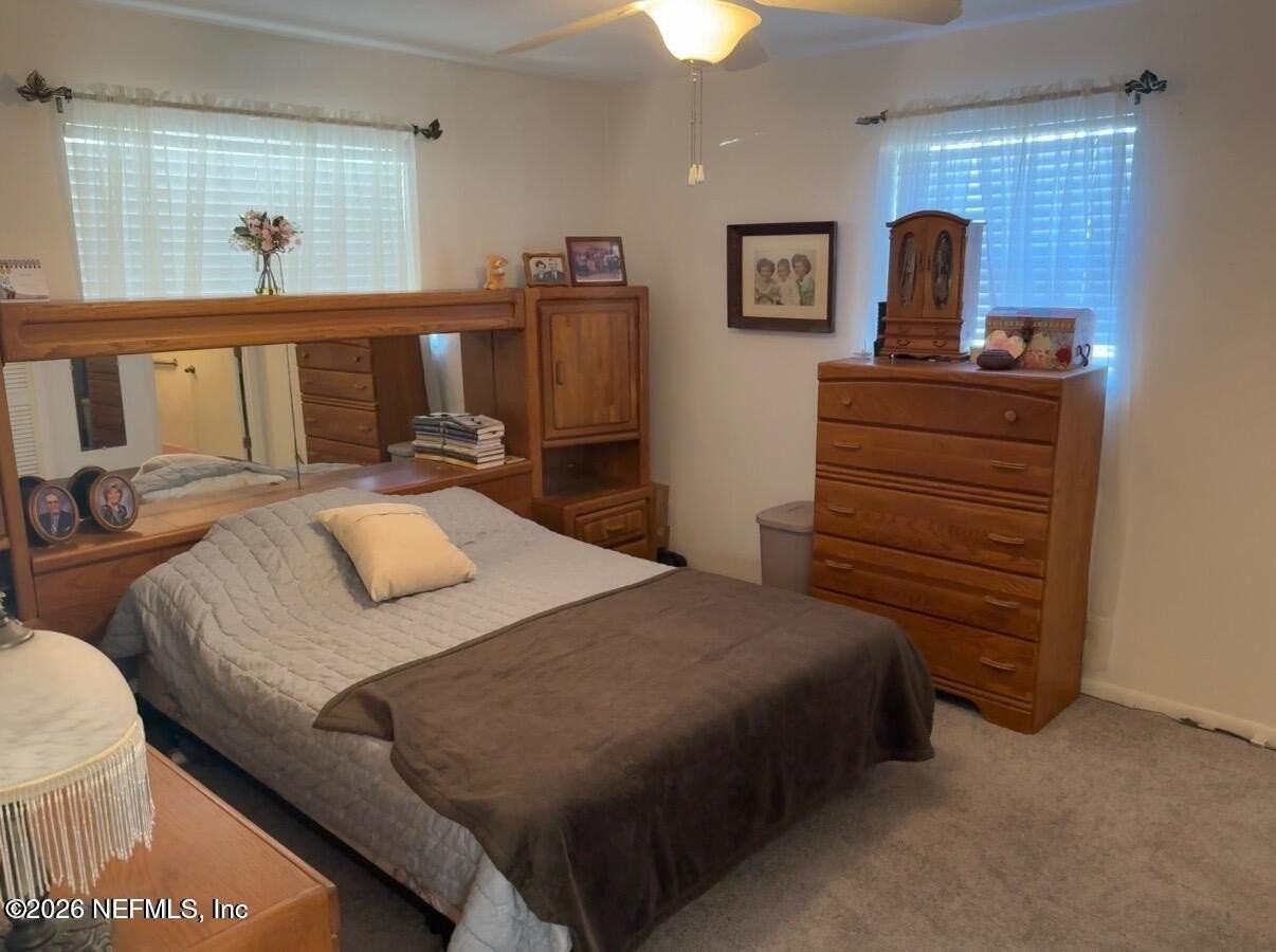 11749 Surfwood Ave - Photo 4 of 7