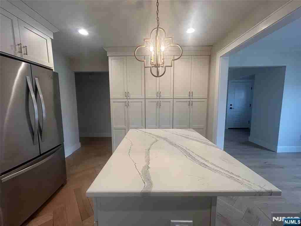 26 Delia Boulevard 1 - Photo 2 of 16