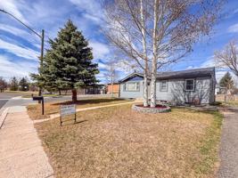 featured image of 702 Melton St #1