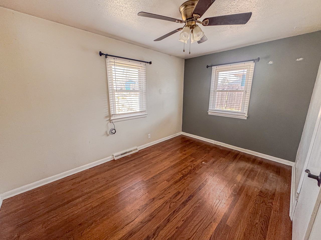 702 Melton St #1 - Photo 6 of 15