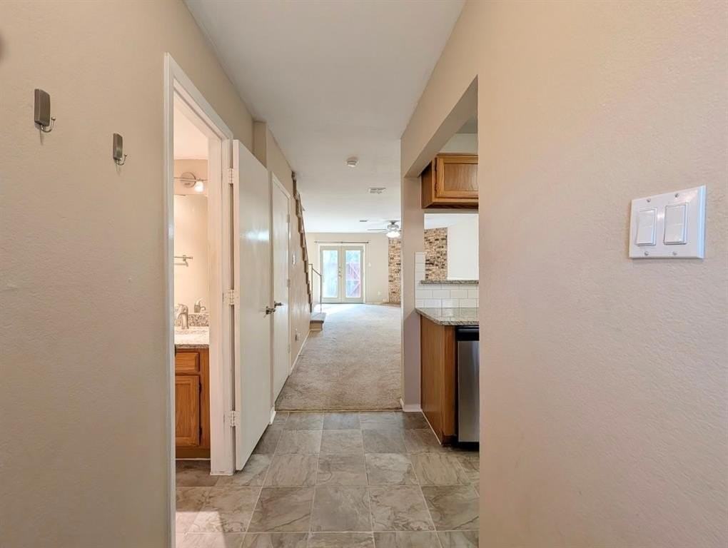 168 Merlin Way - Photo 2 of 24