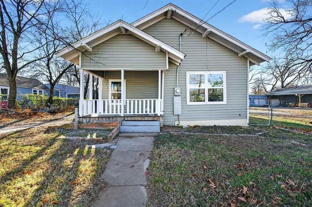 710 E Lamar St - Photo 3 of 25