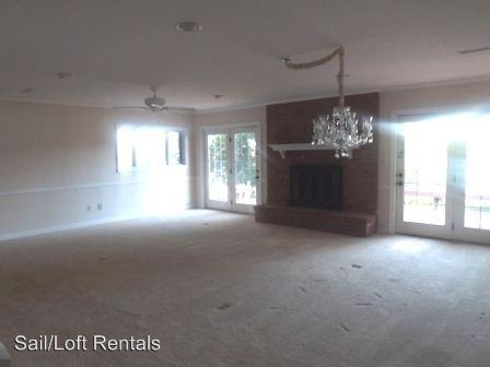 12 Spinnaker Point Rd N - Photo 3 of 9