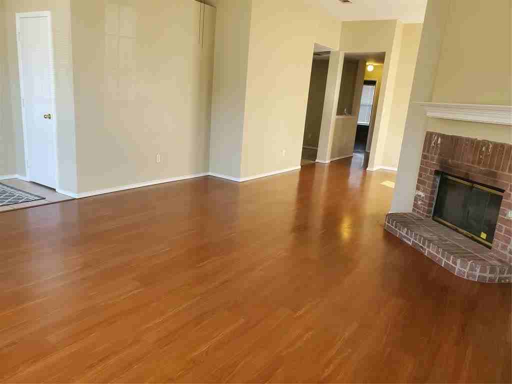 9290 Crimnson Ct - Photo 2 of 13