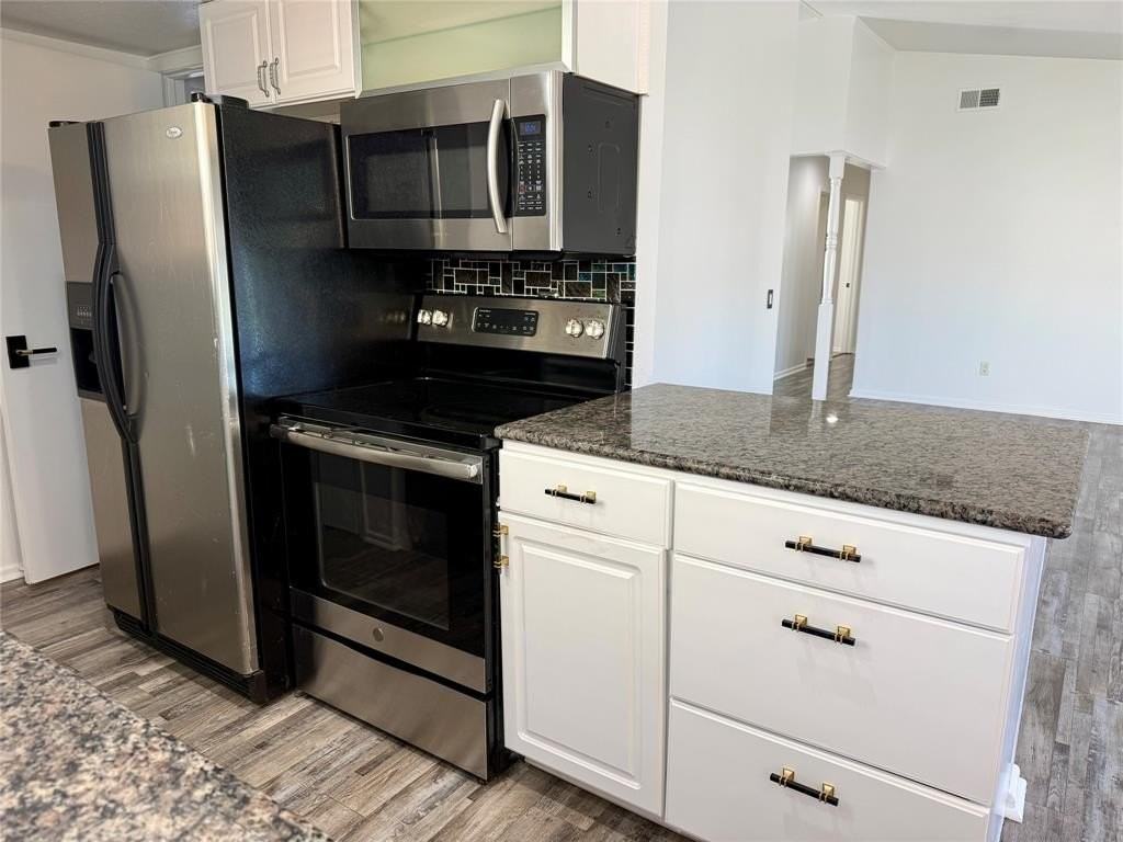 4624 Bethany Dr - Photo 4 of 12