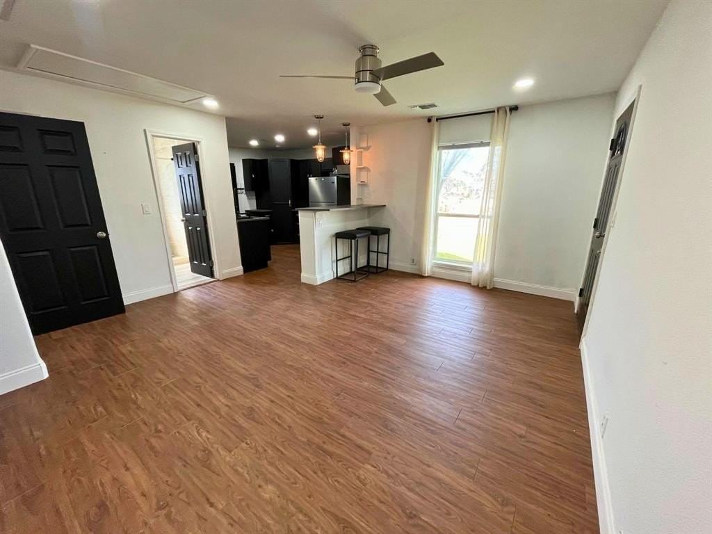 217 Adrian Dr - Photo 3 of 16