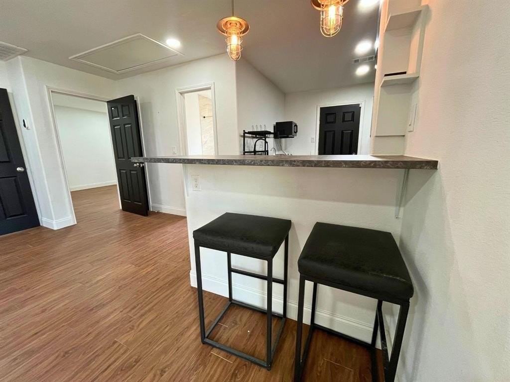 217 Adrian Dr - Photo 5 of 16