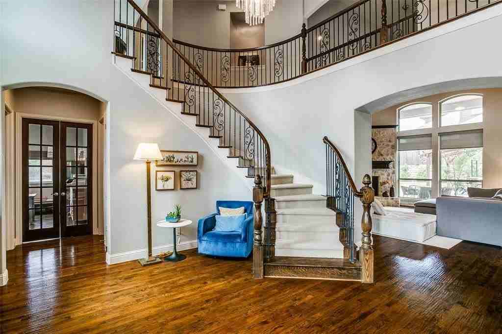 1518 Saddle Tree Rd - Photo 4 of 28