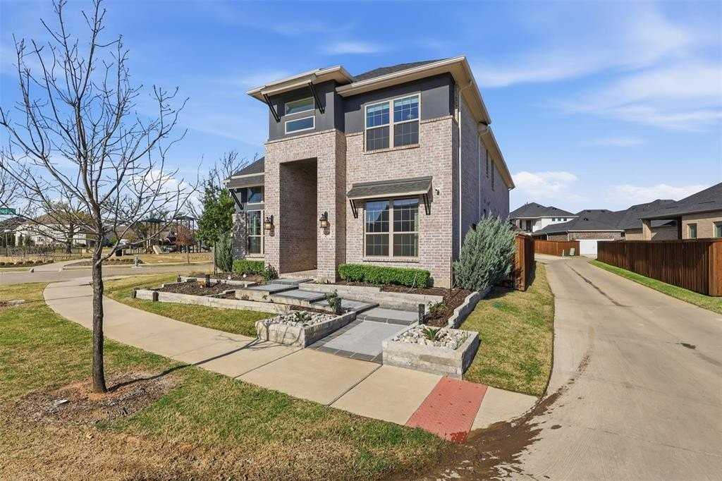 3201 Casa Blanca St - Photo 3 of 31