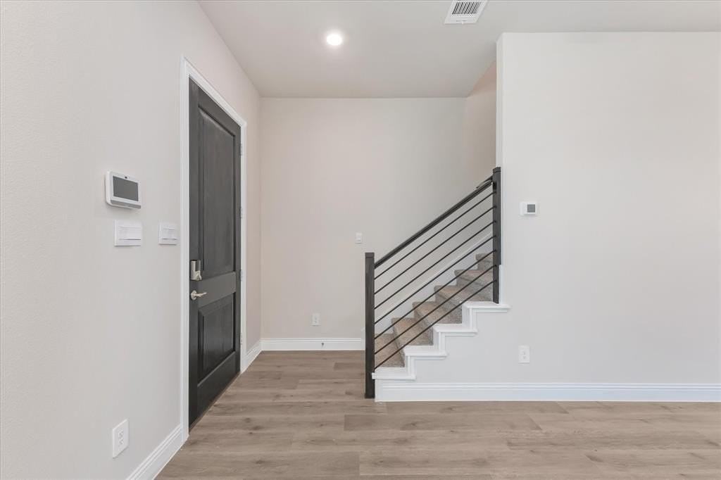 4538 Community Ct - Photo 2 of 24