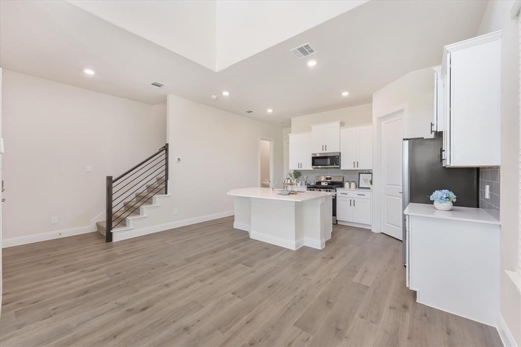 4538 Community Ct - Photo 6 of 24