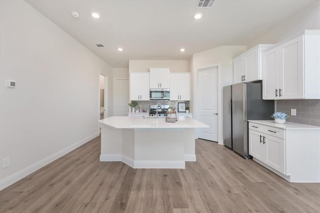 4538 Community Ct - Photo 7 of 24