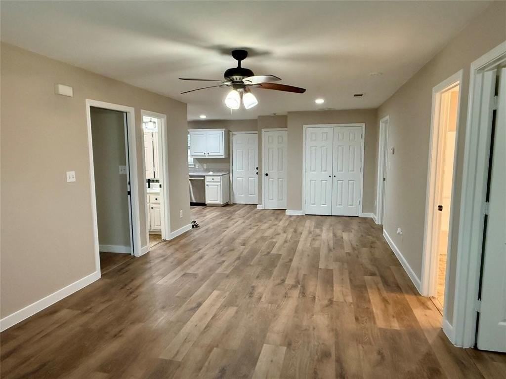 1102 Hamilton St - Photo 4 of 19