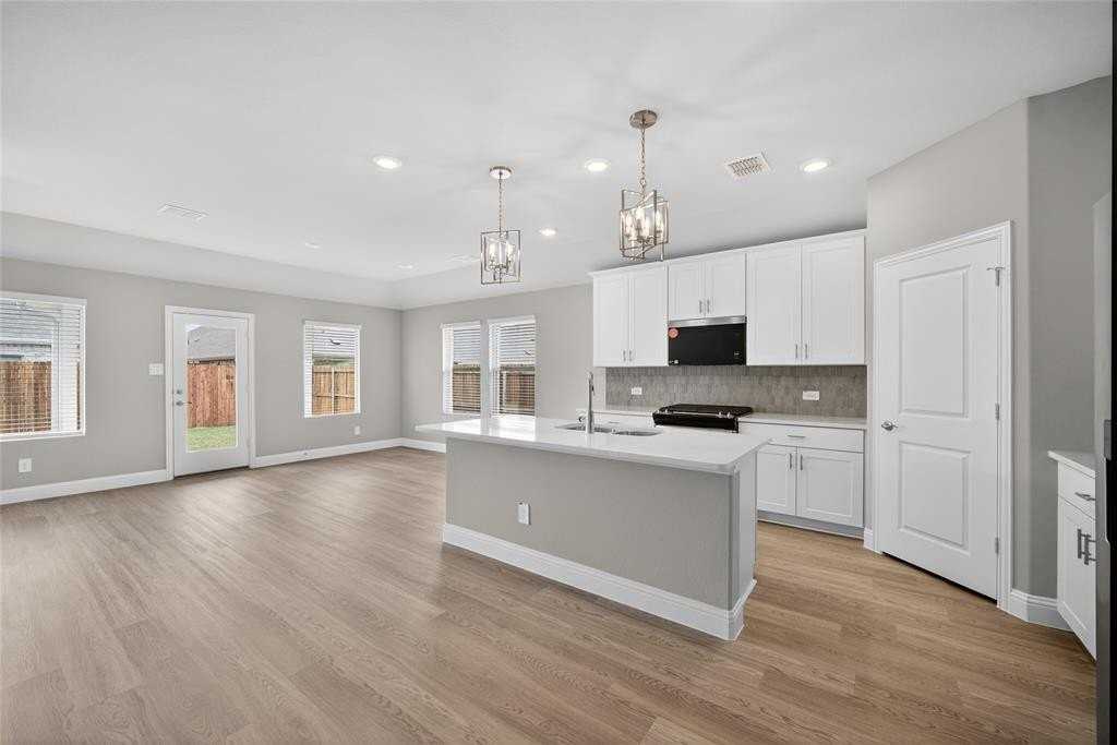 2705 Grand Teton Dr - Photo 3 of 30