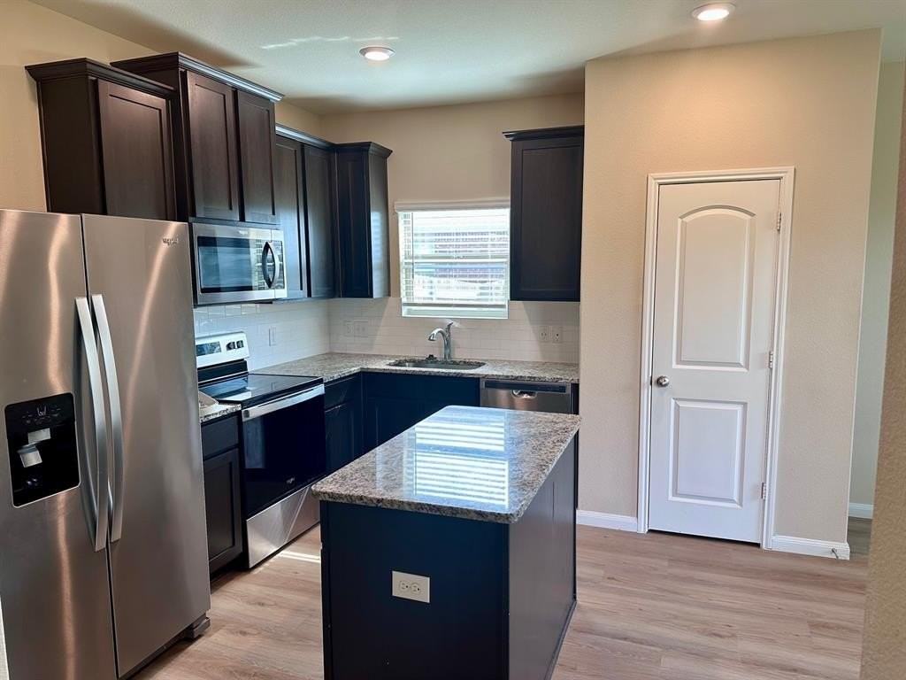 314 Foster Ln - Photo 3 of 19