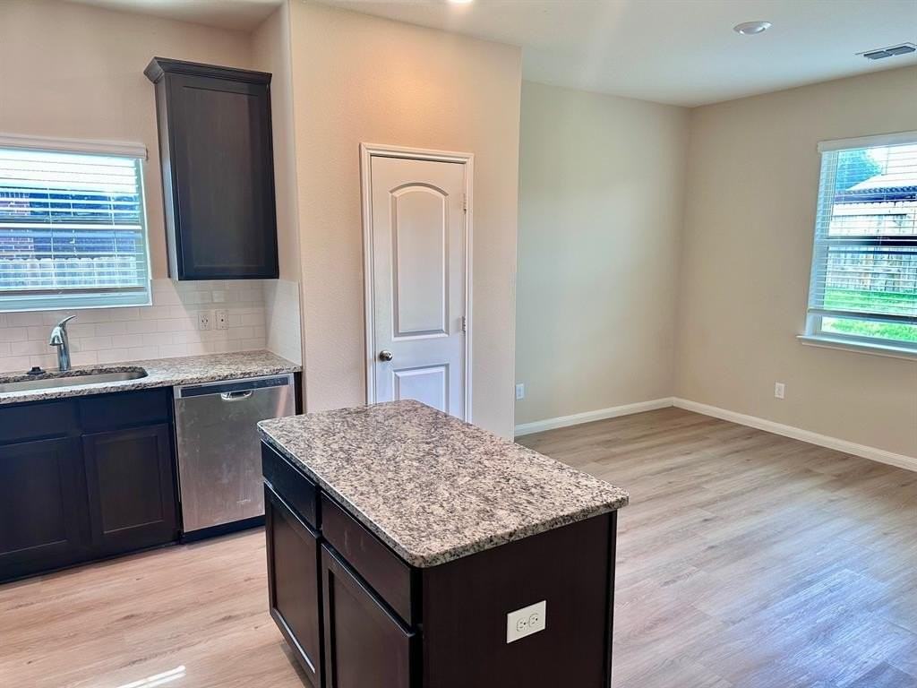 314 Foster Ln - Photo 4 of 19