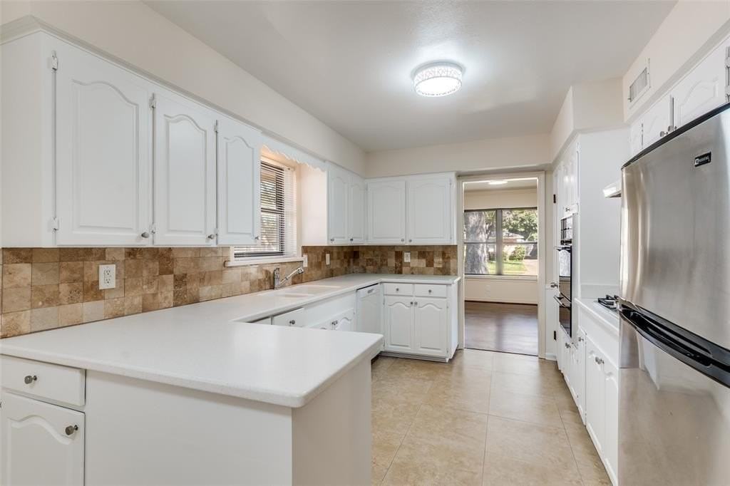 6138 Annapolis Ln - Photo 7 of 15