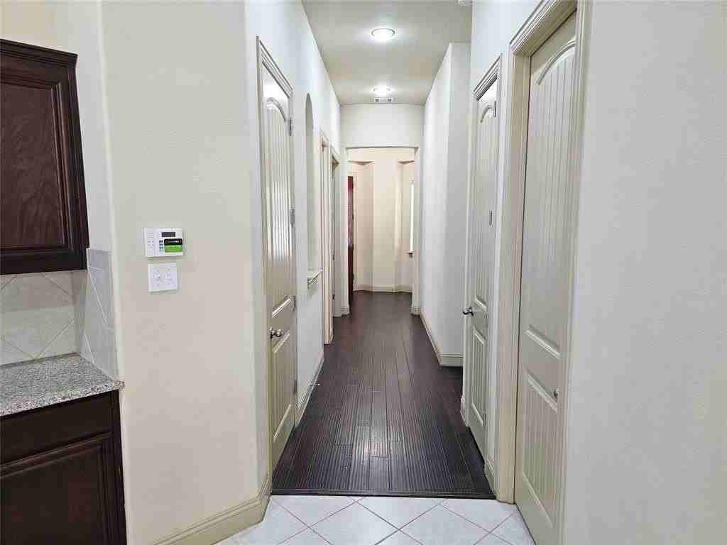 4012 Eaton Park Dr - Photo 2 of 23