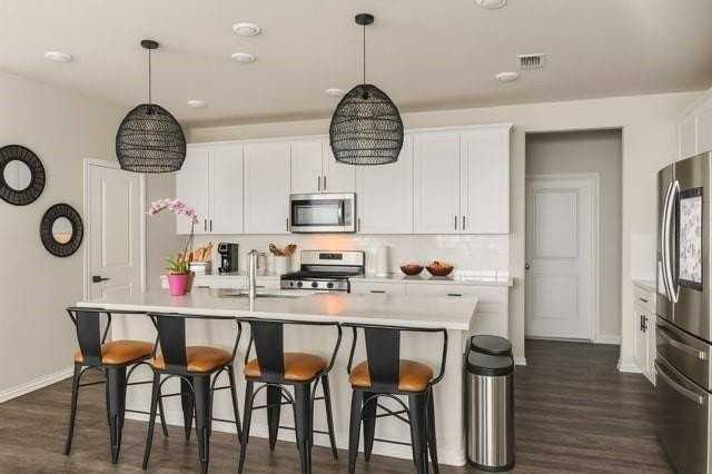 495 Sweet Ln - Photo 7 of 20