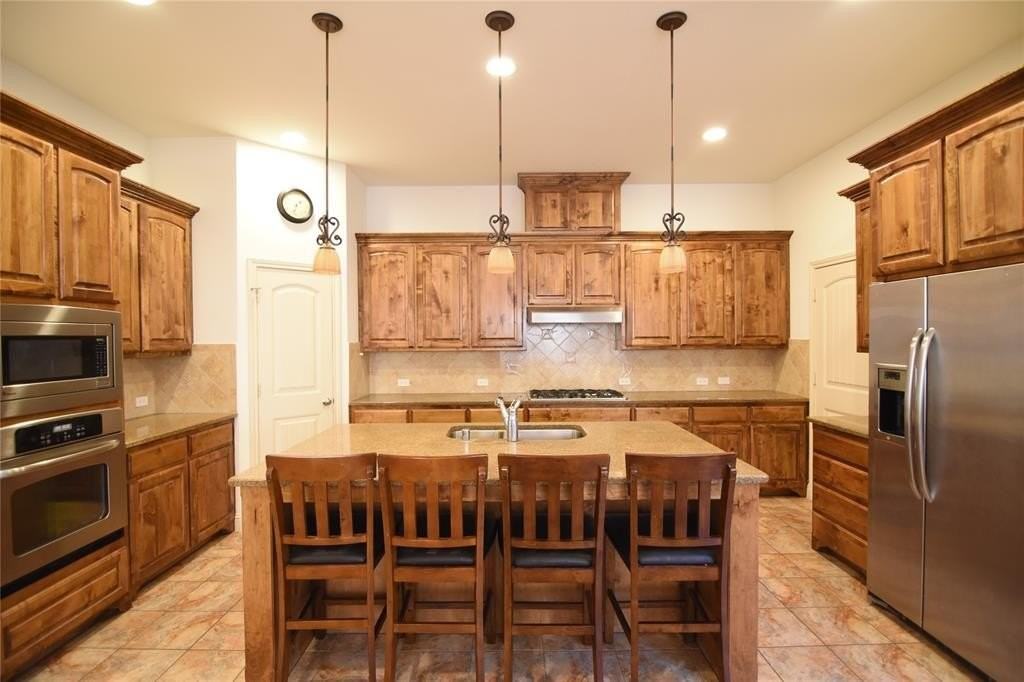 6419 San Saba - Photo 3 of 10