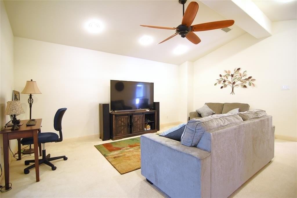 6419 San Saba - Photo 5 of 10