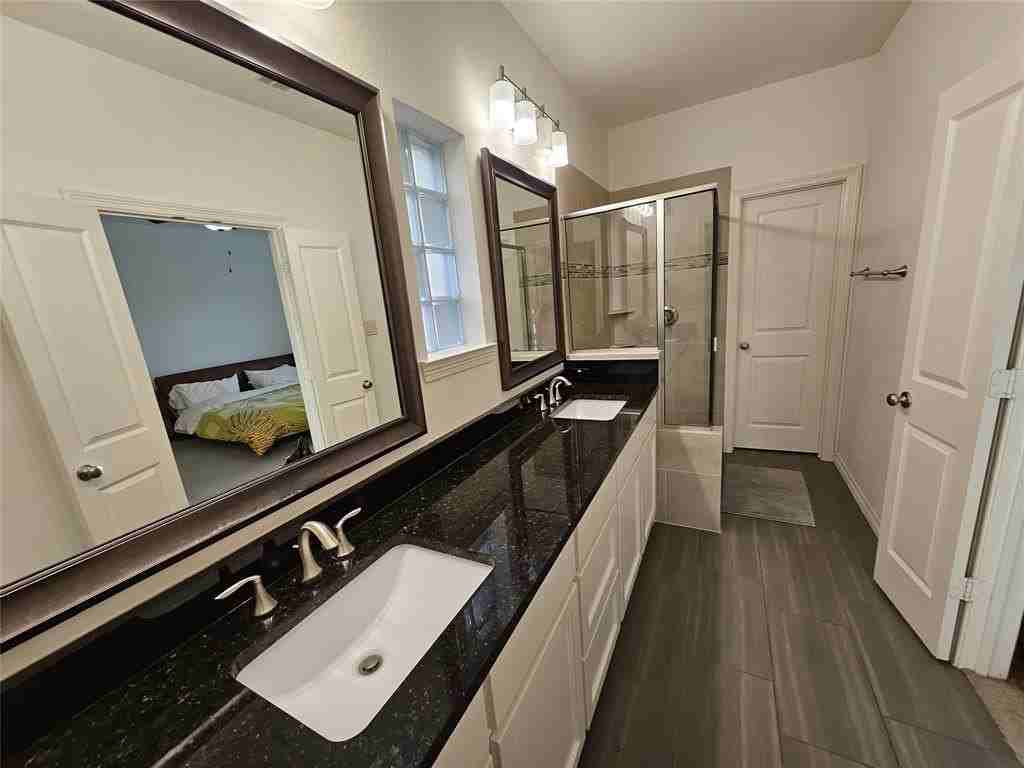 6301 Exeter Ave - Photo 7 of 17