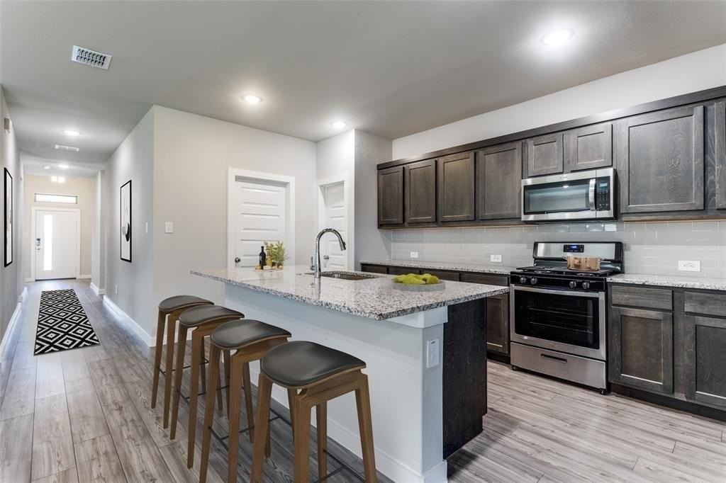 2413 Spring Side Dr - Photo 2 of 23