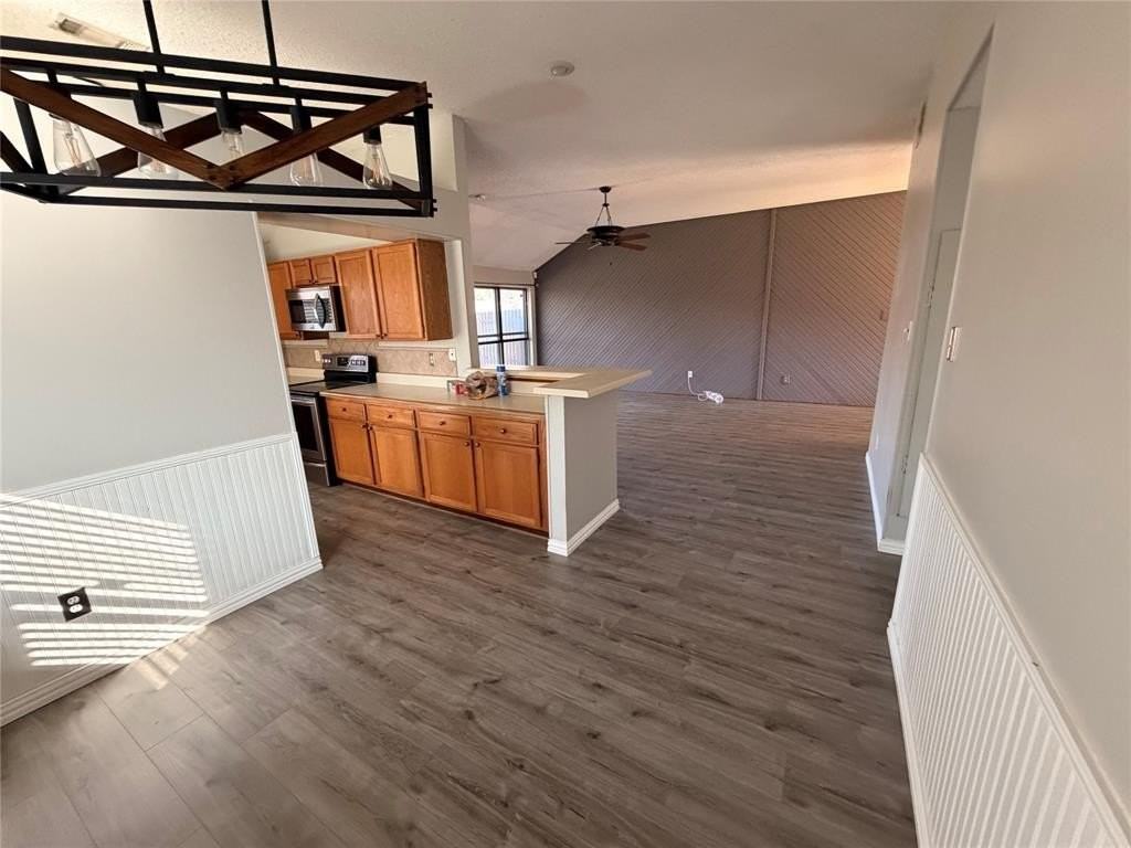 1565 N Valley Pkwy - Photo 5 of 21