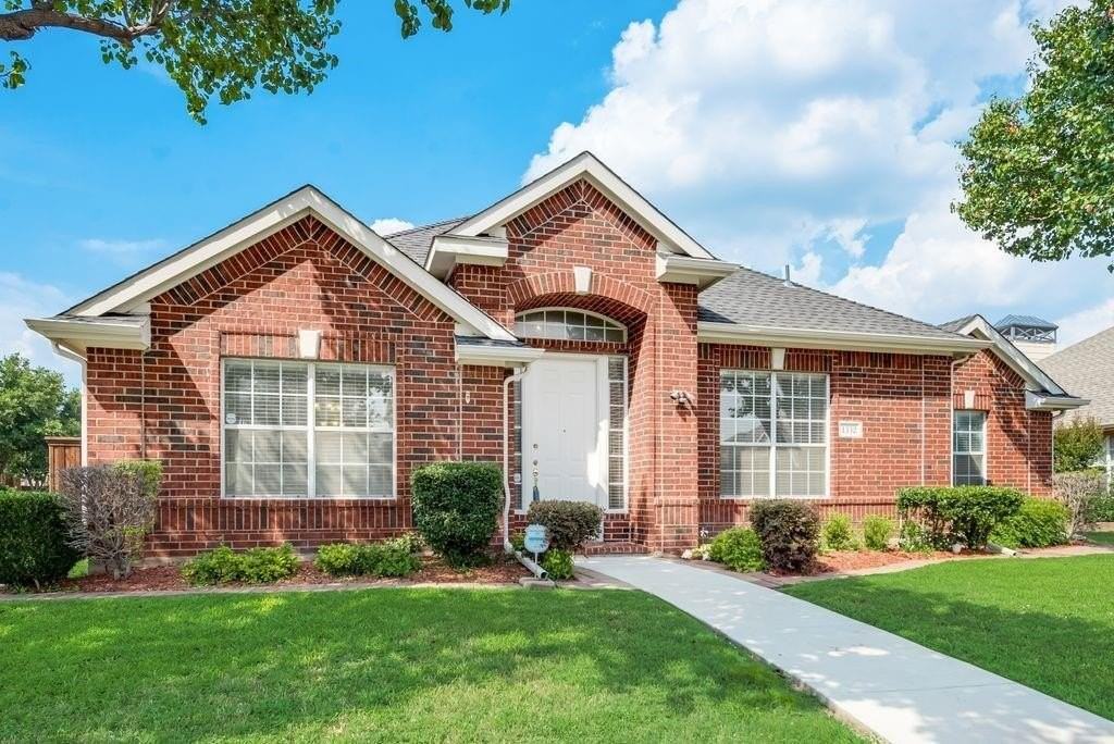 1532 Ector Dr - Photo 2 of 20