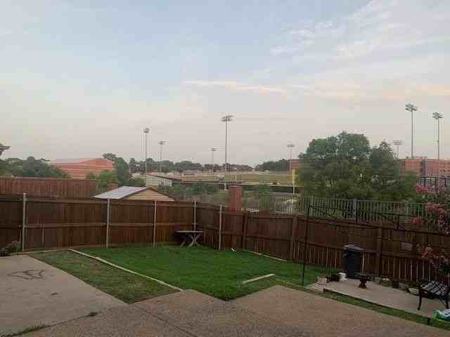 1027 Creek Bnd - Photo 7 of 12