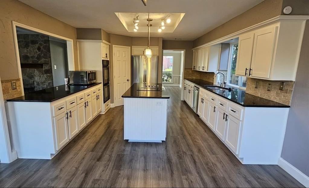 1813 Weanne Dr - Photo 6 of 34