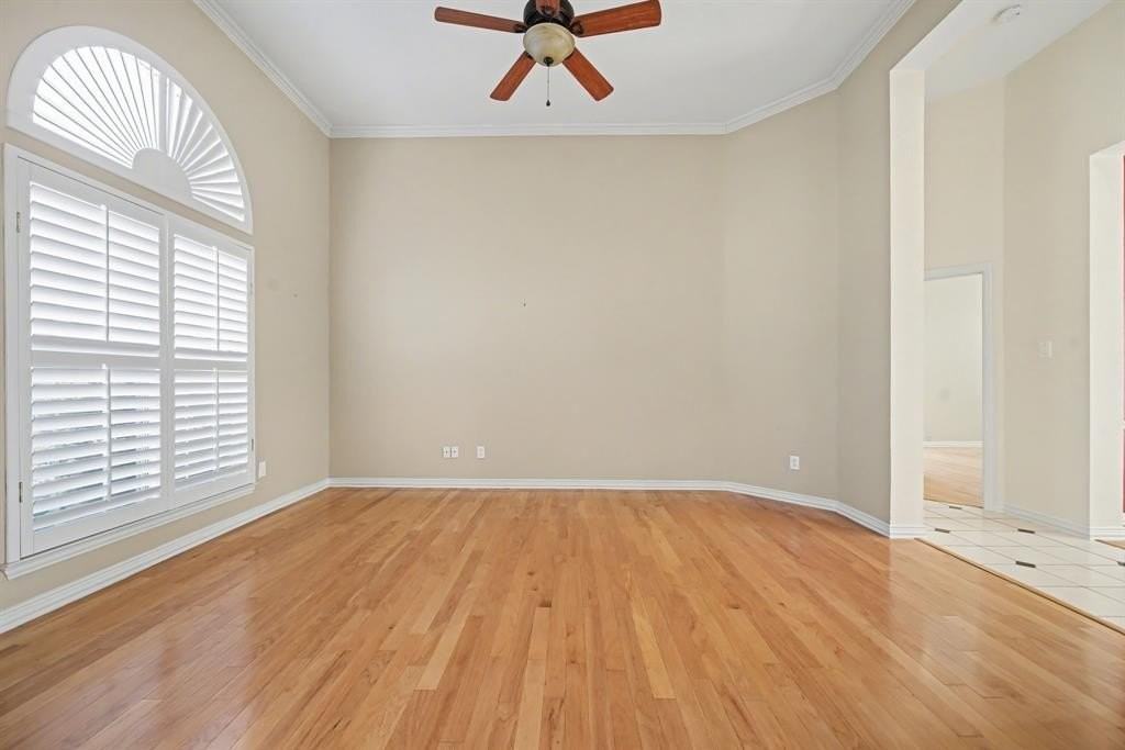 947 Sunset Hill Dr - Photo 5 of 32