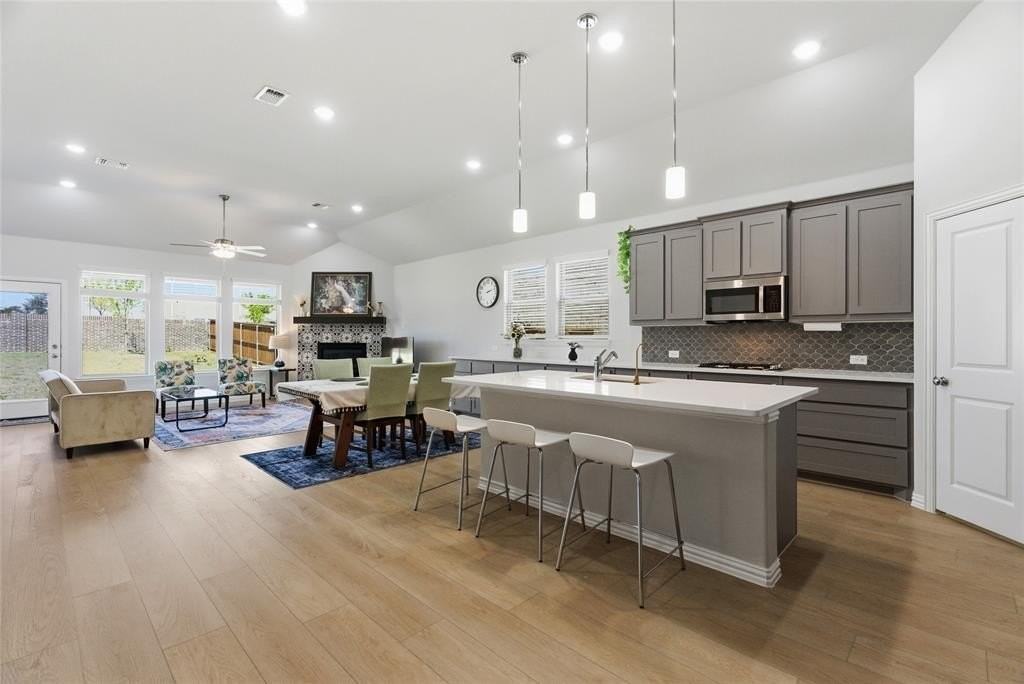 7220 Monarch Trl - Photo 5 of 33