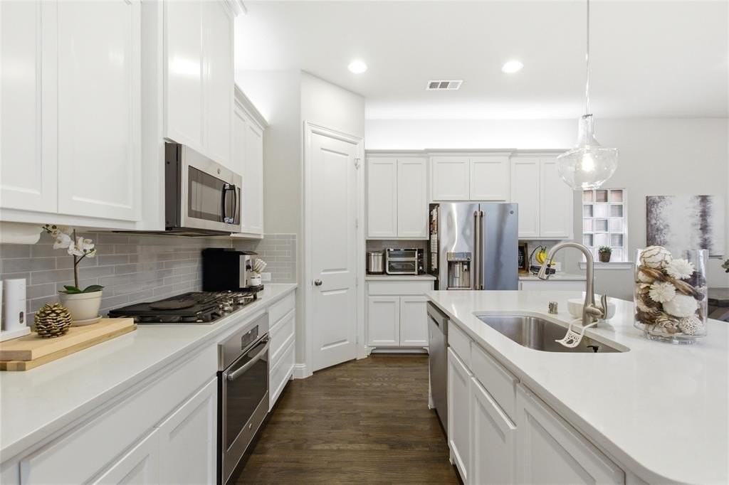 7400 Van Tuyl Pkwy - Photo 7 of 29