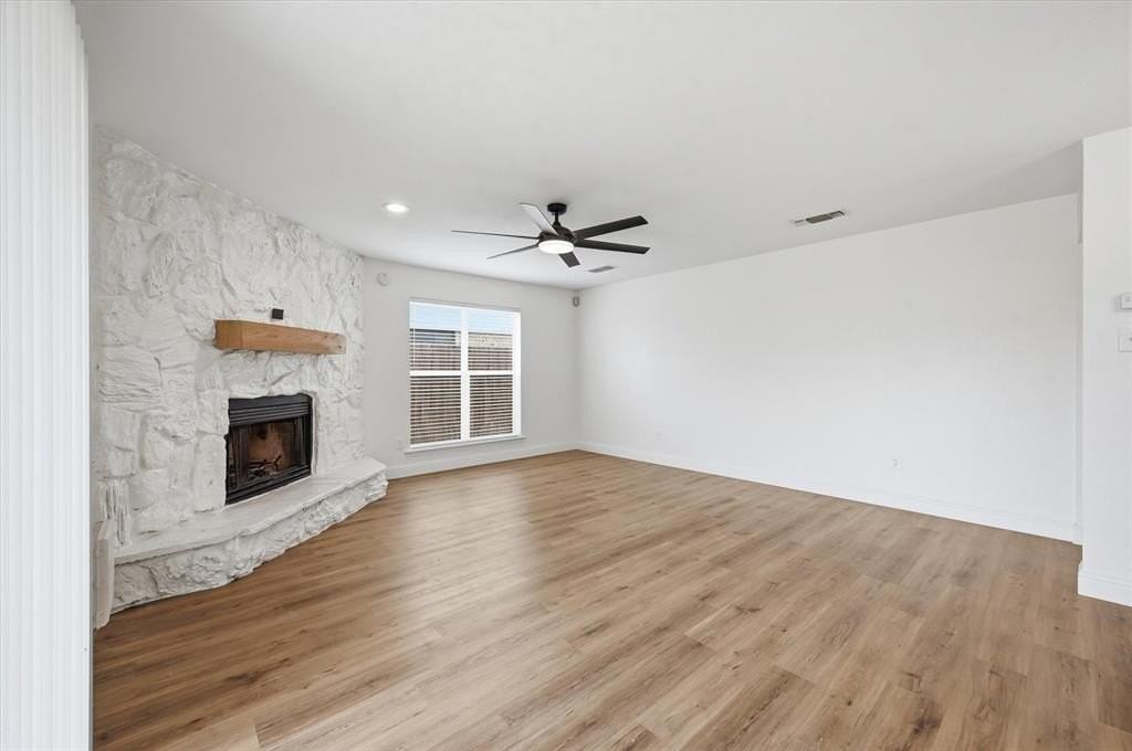 7529 Meadowlark Ln N - Photo 5 of 26