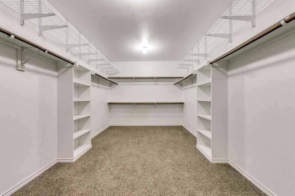 1802 Sanderlain Ln - Photo 7 of 12