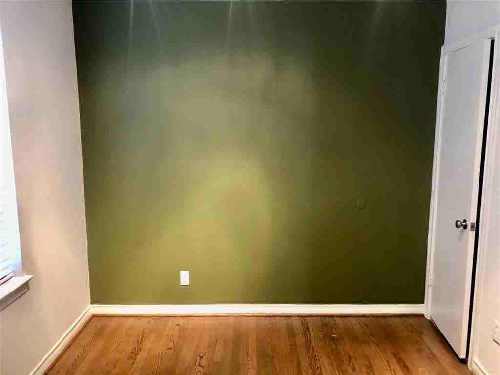 2425 Materhorn Dr - Photo 4 of 14