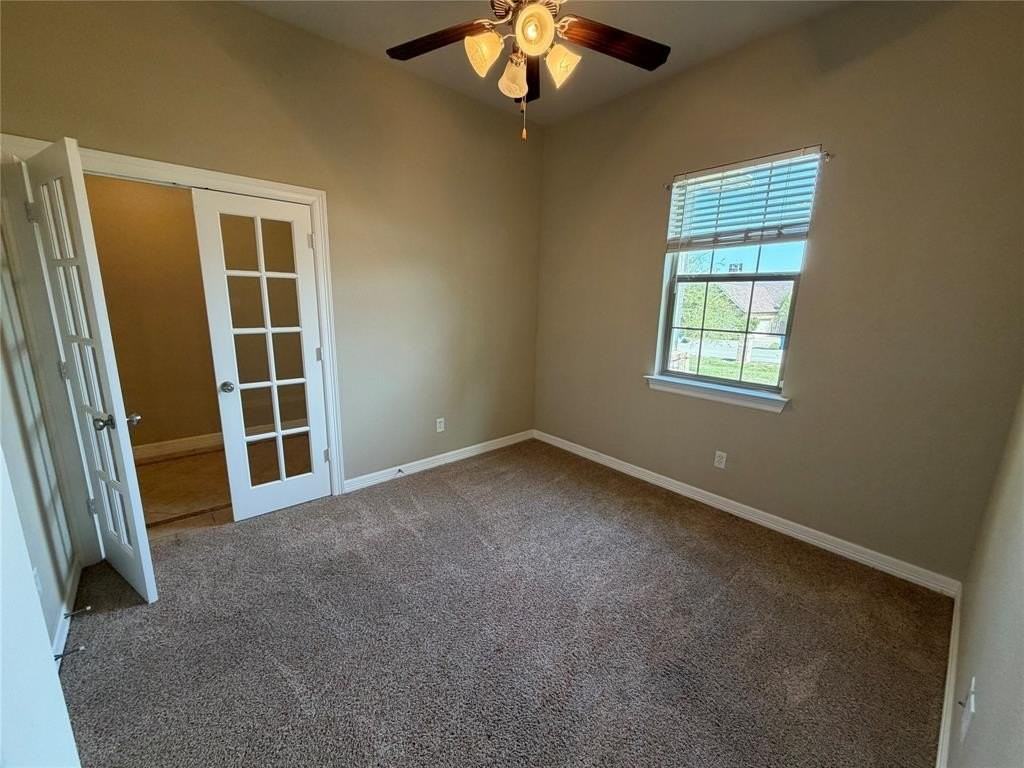 414 Gray Wolf Trl - Photo 6 of 33