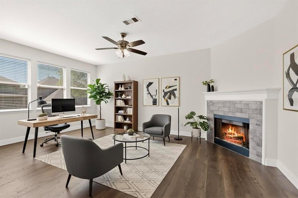 12047 Del Rio Dr - Photo 3 of 29