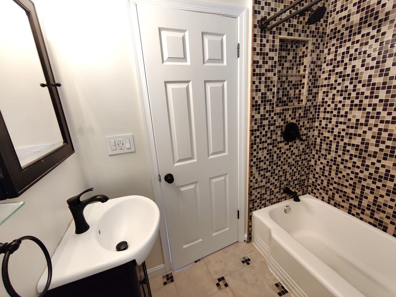 5942 Williamsburg Rd #1 - Photo 7 of 13