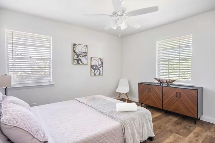 3170 Golfing Green Dr - Photo 3 of 9