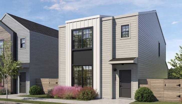 Plainfield Dr - Photo 3 of 23