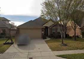 featured image of 4524 Lakeside Hollow St